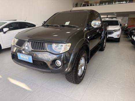 MITSUBISHI L 200 Triton 3.5 V6 HPE 4X4 FLEX CABINE DUPLA AUTOM�TICO, Foto 2