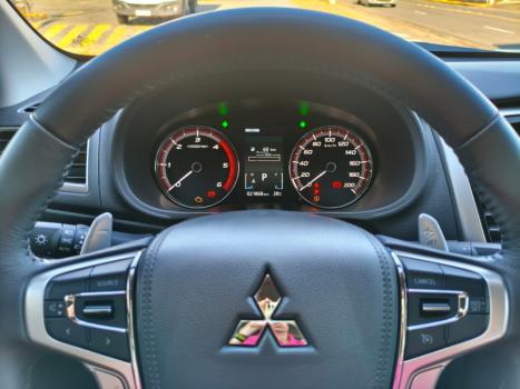 MITSUBISHI L 200 Triton 2.4 16V SPORT HPE 4X4 CABINE DUPLA TURBO DIESEL AUTOM�TICO, Foto 5