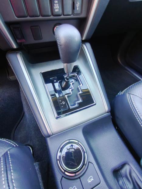 MITSUBISHI L 200 Triton 2.4 16V SPORT HPE 4X4 CABINE DUPLA TURBO DIESEL AUTOM�TICO, Foto 9