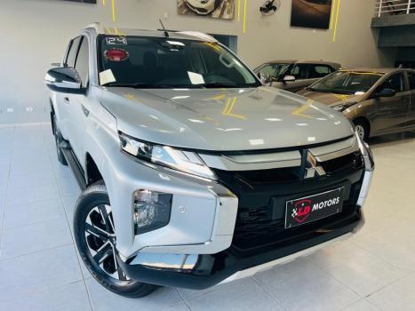 MITSUBISHI L 200 Triton , Foto 2