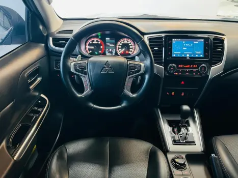 MITSUBISHI L 200 Triton , Foto 11