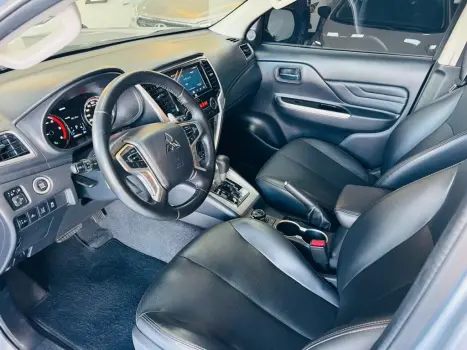 MITSUBISHI L 200 Triton , Foto 16