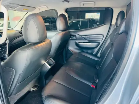 MITSUBISHI L 200 Triton , Foto 18