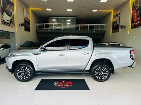 MITSUBISHI L 200 Triton 2.4 16V SPORT HPE 4X4 CABINE DUPLA TURBO DIESEL AUTOM�TICO, Foto 6