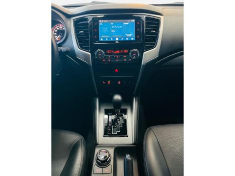 MITSUBISHI L 200 Triton 2.4 16V SPORT HPE 4X4 CABINE DUPLA TURBO DIESEL AUTOM�TICO, Foto 12