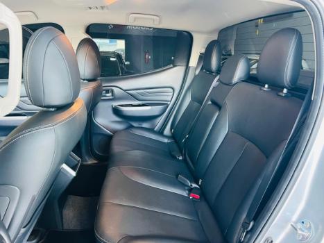 MITSUBISHI L 200 Triton 2.4 16V SPORT HPE 4X4 CABINE DUPLA TURBO DIESEL AUTOM�TICO, Foto 19