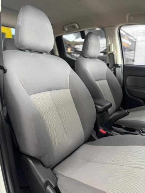 MITSUBISHI L 200 Triton 2.4 16V SPORT GLX 4X4 CABINE DUPLA TURBO DIESEL, Foto 11