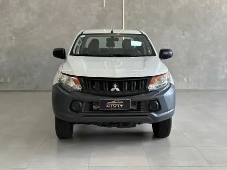 MITSUBISHI L 200 Triton 2.4 16V SPORT GLS CABINE DUPLA TURBO DIESEL, Foto 1