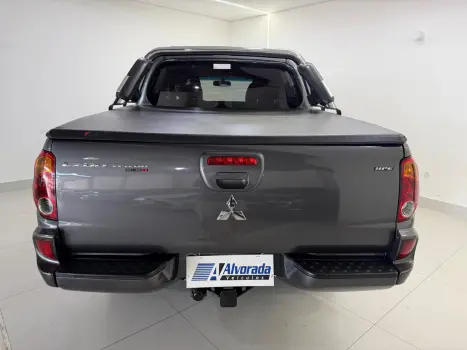 MITSUBISHI L 200 Triton 3.2 16V HPE 4X4 CABINE DUPLA TURBO DIESEL INTERCOOLER AUTOM�TICO, Foto 13