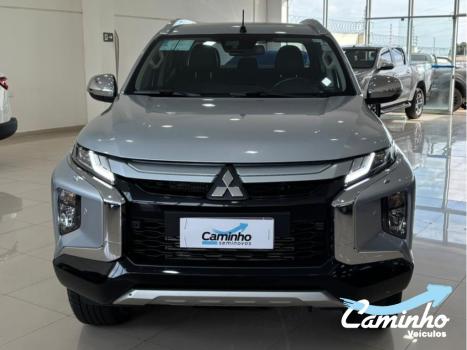 MITSUBISHI L 200 Triton , Foto 2