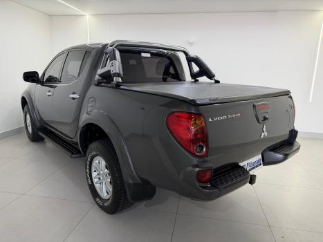 MITSUBISHI L 200 Triton 3.2 16V HPE 4X4 CABINE DUPLA TURBO DIESEL INTERCOOLER AUTOM�TICO, Foto 12