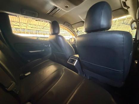 MITSUBISHI L 200 Triton 2.4 16V SPORT HPE-S 4X4 CABINE DUPLA TURBO DIESEL AUTOM�TICO, Foto 15