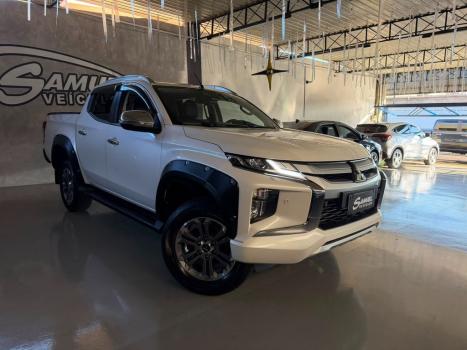 MITSUBISHI L 200 Triton 2.4 16V SPORT HPE-S 4X4 CABINE DUPLA TURBO DIESEL AUTOM�TICO, Foto 18