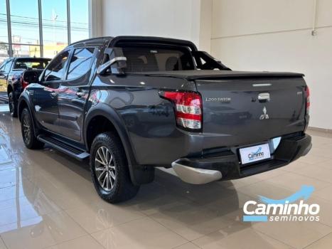 MITSUBISHI L 200 Triton 2.4 16V OUTDOOR HPE-S 4X4 CABINE DUPLA TURBO DIESEL AUTOM�TICO, Foto 7