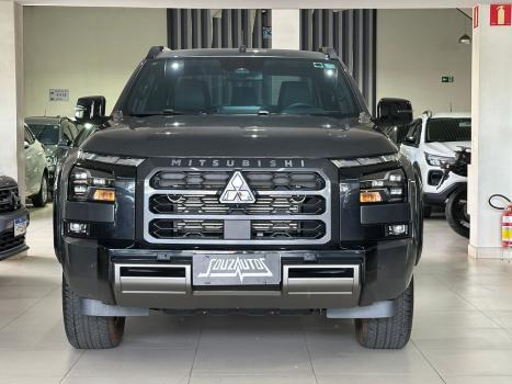 MITSUBISHI L 200 Triton 2.4 16V SPORT SAVANA 4X4 CABINE DUPLA TURBO DIESEL AUTOM�TICO, Foto 1