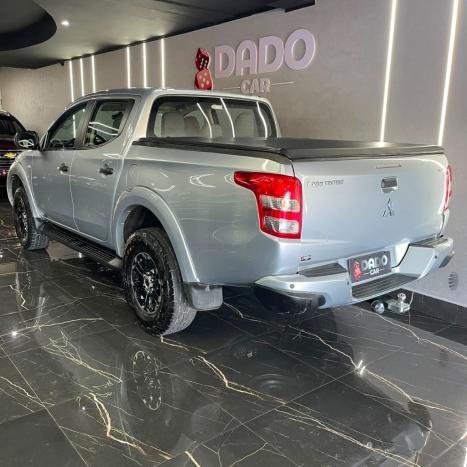 MITSUBISHI L 200 Triton 2.4 16V SPORT GL CABINE DUPLA TURBO DIESEL, Foto 8