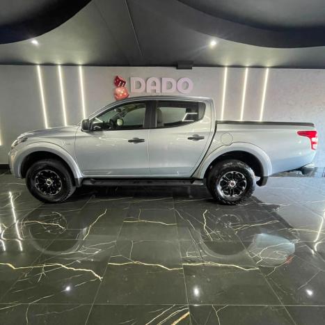 MITSUBISHI L 200 Triton 2.4 16V SPORT GL CABINE DUPLA TURBO DIESEL, Foto 12
