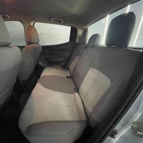 MITSUBISHI L 200 Triton 2.4 16V SPORT GL CABINE DUPLA TURBO DIESEL, Foto 14