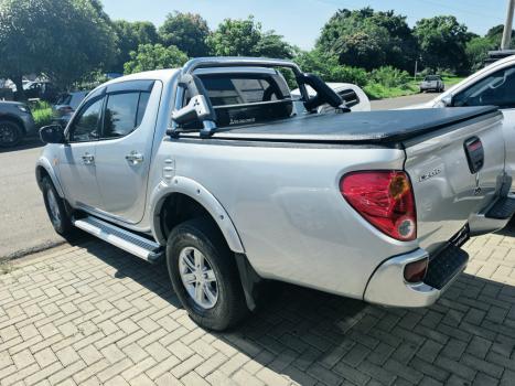 MITSUBISHI L 200 Triton 3.2 16V GLX 4X4 CABINE DUPLA TURBO DIESEL INTERCOOLER, Foto 2