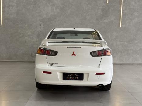 MITSUBISHI Lancer 2.0 16V 4P AUTOMÁTICO CVT, Foto 9 MITSUBISHI Lancer 2.0 16V 4P AUTOMÁTICO CVT, Foto 9