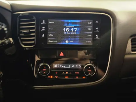 MITSUBISHI Outlander 3.0 V6 24V 4P GT 4X4 AUTOMTICO, Foto 8