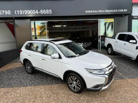 MITSUBISHI Outlander 2.2 16V 4P 4X4 HPE-S AWD DIESEL AUTOMTICO, Foto 10