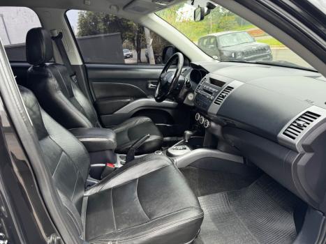 MITSUBISHI Outlander 2.4 16V 4P 4X4 AUTOMÁTICO, Foto 15 MITSUBISHI Outlander 2.4 16V 4P 4X4 AUTOMÁTICO, Foto 15