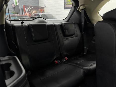 MITSUBISHI Outlander 2.2 16V 4P 4X4 DIESEL AUTOM�TICO, Foto 13