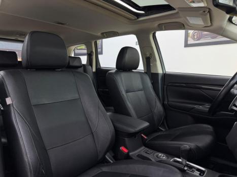 MITSUBISHI Outlander 2.2 16V 4P 4X4 DIESEL AUTOM�TICO, Foto 15