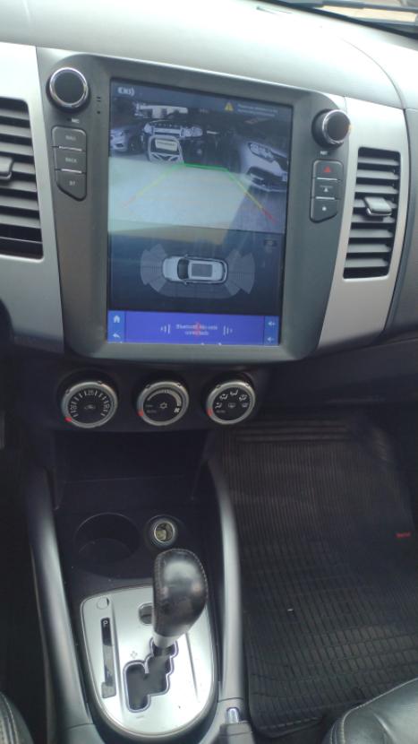 MITSUBISHI Outlander 2.0 16V 4P AUTOM�TICO, Foto 4