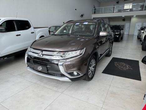 MITSUBISHI Outlander 2.0 16V 4P AUTOM�TICO, Foto 6