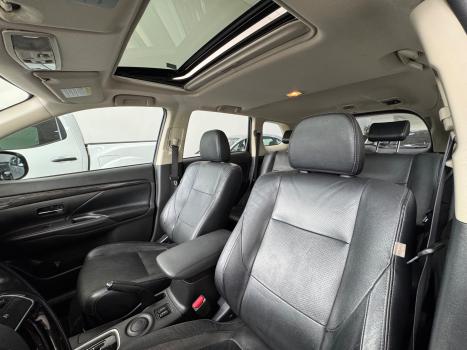 MITSUBISHI Outlander 2.0 16V 4P AUTOM�TICO, Foto 7