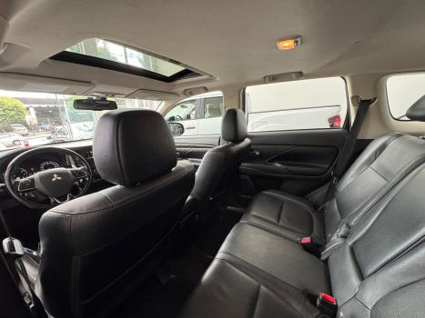 MITSUBISHI Outlander 2.0 16V 4P AUTOM�TICO, Foto 11