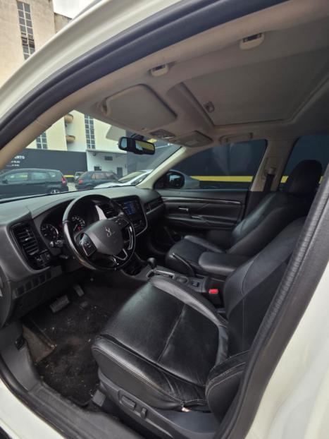 MITSUBISHI Outlander 2.0 16V 4P AUTOM�TICO, Foto 8