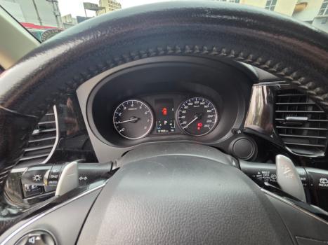 MITSUBISHI Outlander 2.0 16V 4P AUTOM�TICO, Foto 10