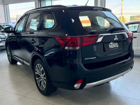 MITSUBISHI Outlander 2.0 16V 4P AUTOM�TICO, Foto 7