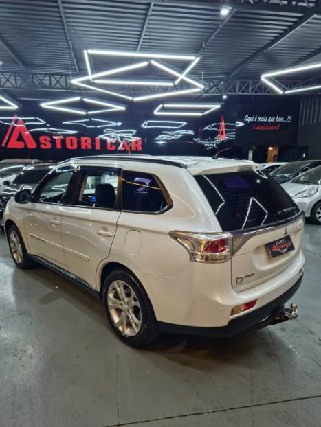 MITSUBISHI Outlander 2.0 16V 4P AUTOMÁTICO, Foto 5