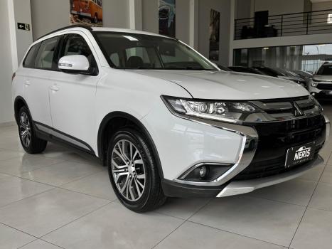 MITSUBISHI Outlander 2.0 16V 4P AUTOM�TICO, Foto 3