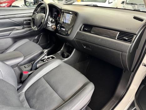 MITSUBISHI Outlander 2.0 16V 4P AUTOM�TICO, Foto 8