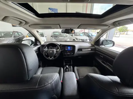 MITSUBISHI Outlander 2.0 16V 4P AUTOM�TICO, Foto 11