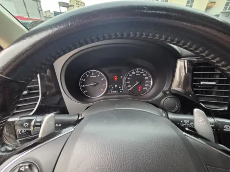 MITSUBISHI Outlander 2.0 16V 4P AUTOMÁTICO, Foto 10