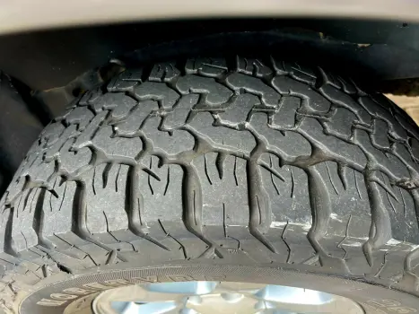 MITSUBISHI Pajero 2.5 4P HD 4X4 TURBO DIESEL INTERCOOLER, Foto 14