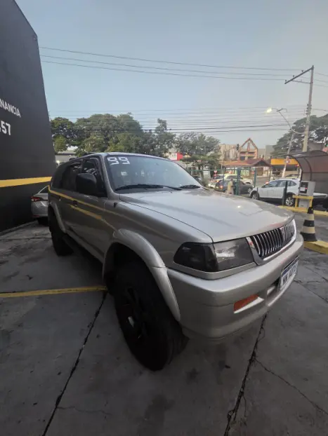 MITSUBISHI Pajero 3.0 V6 24V 4P 4X4 GLS AUTOM�TICO, Foto 2