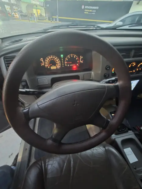 MITSUBISHI Pajero 3.0 V6 24V 4P 4X4 GLS AUTOM�TICO, Foto 9