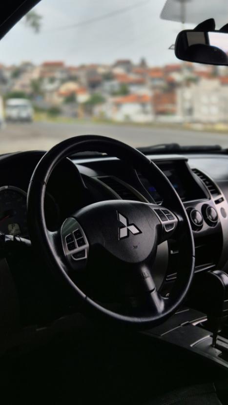 MITSUBISHI Pajero Dakar 3.5 V6 24V 4P HPE FLEX 4X4 7 LUGARES AUTOM�TICO, Foto 13