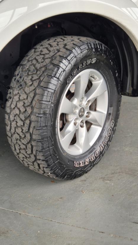 MITSUBISHI Pajero Dakar 3.5 V6 24V 4P HPE FLEX 4X4 7 LUGARES AUTOM�TICO, Foto 8