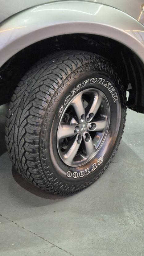 MITSUBISHI Pajero Dakar 3.5 V6 24V 4P HPE FLEX 4X4 7 LUGARES AUTOMÁTICO, Foto 5