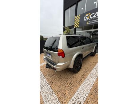 MITSUBISHI Pajero IO 1.8 16V 4P 4X4, Foto 6