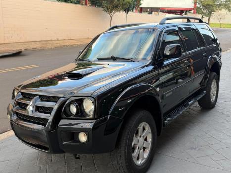 MITSUBISHI Pajero Sport 3.5 V6 24V 4P 4X4 HPE FLEX AUTOM�TICO, Foto 3