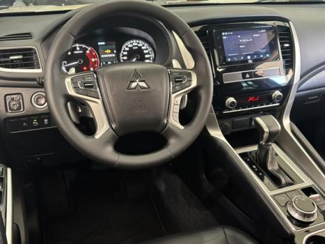 MITSUBISHI Pajero Sport 2.4 16V 4P MIVEC HPE AWD TURBO DIESEL AUTOM�TICO, Foto 9